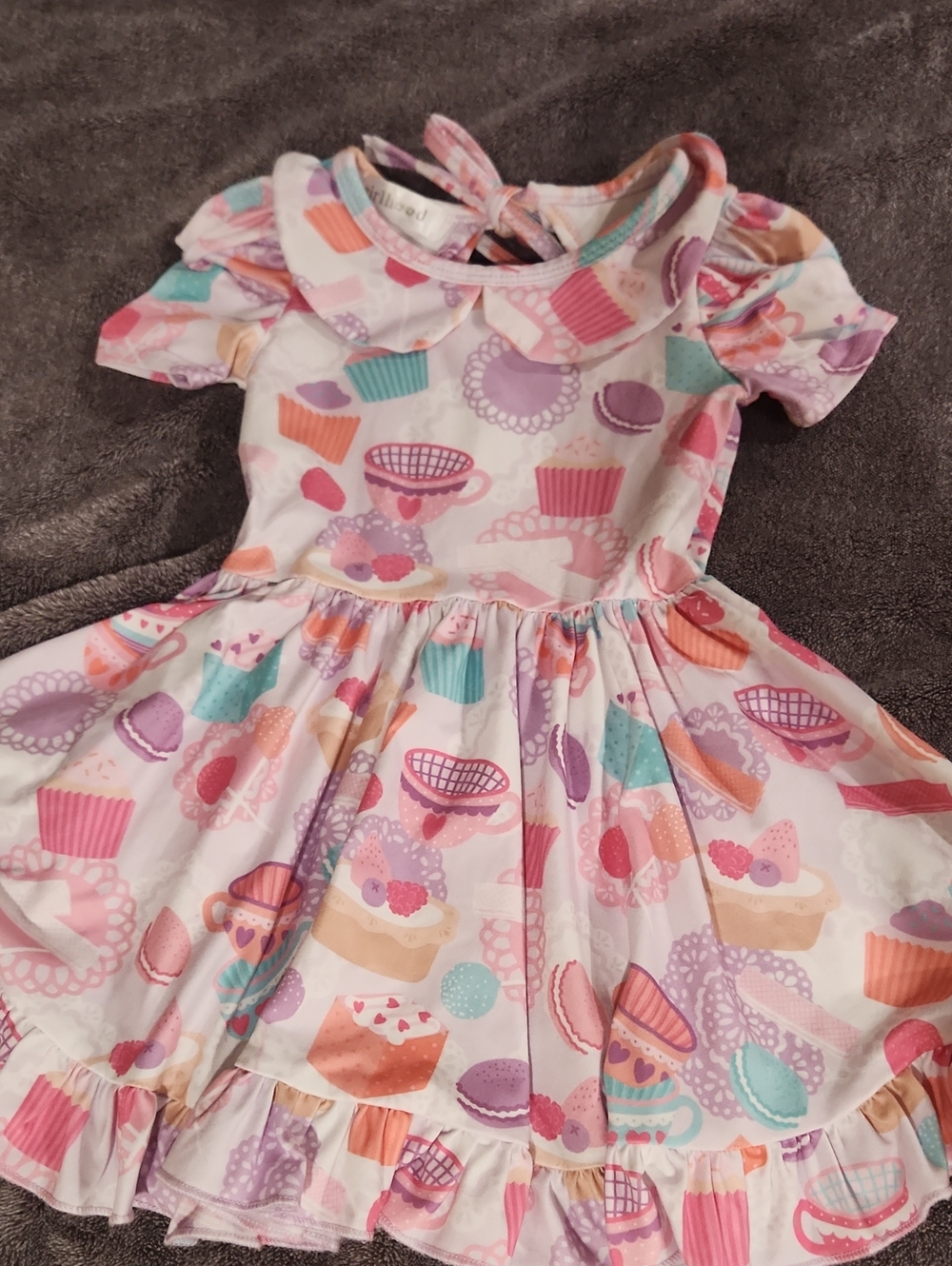 Girls' Pink Cupcake Print Casual Dress with Ruffle Hem